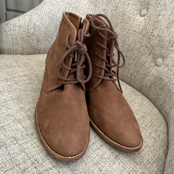 Lucky Brand Idril Brown Leather Lace Up & Side Zip Booties Size 7 - Picture 3 of 8